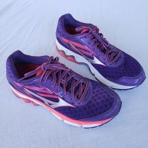 Mizuno women's wave inspire 12